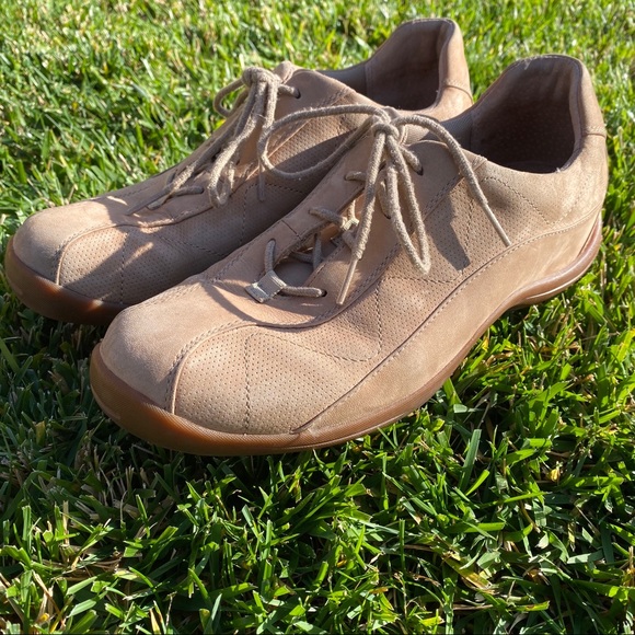 Clarks Shoes - Clarks Womens Style Sneaker Tan Leather Suede
